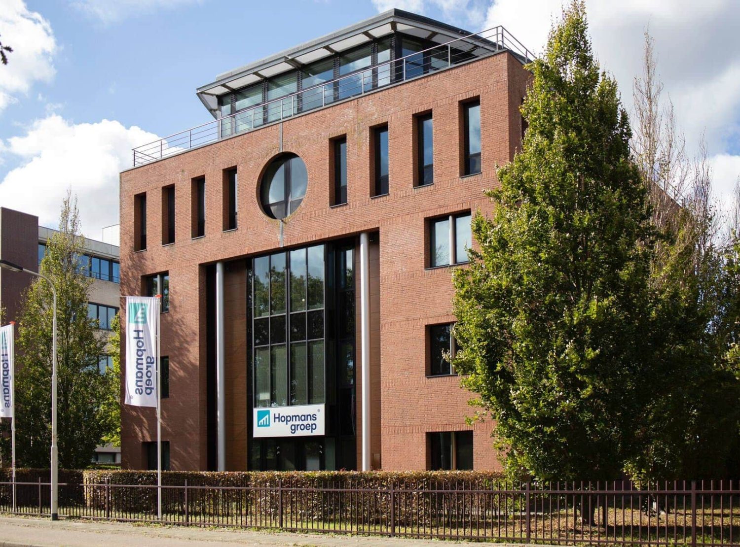 Hopmans-Groep-pand.jpeg